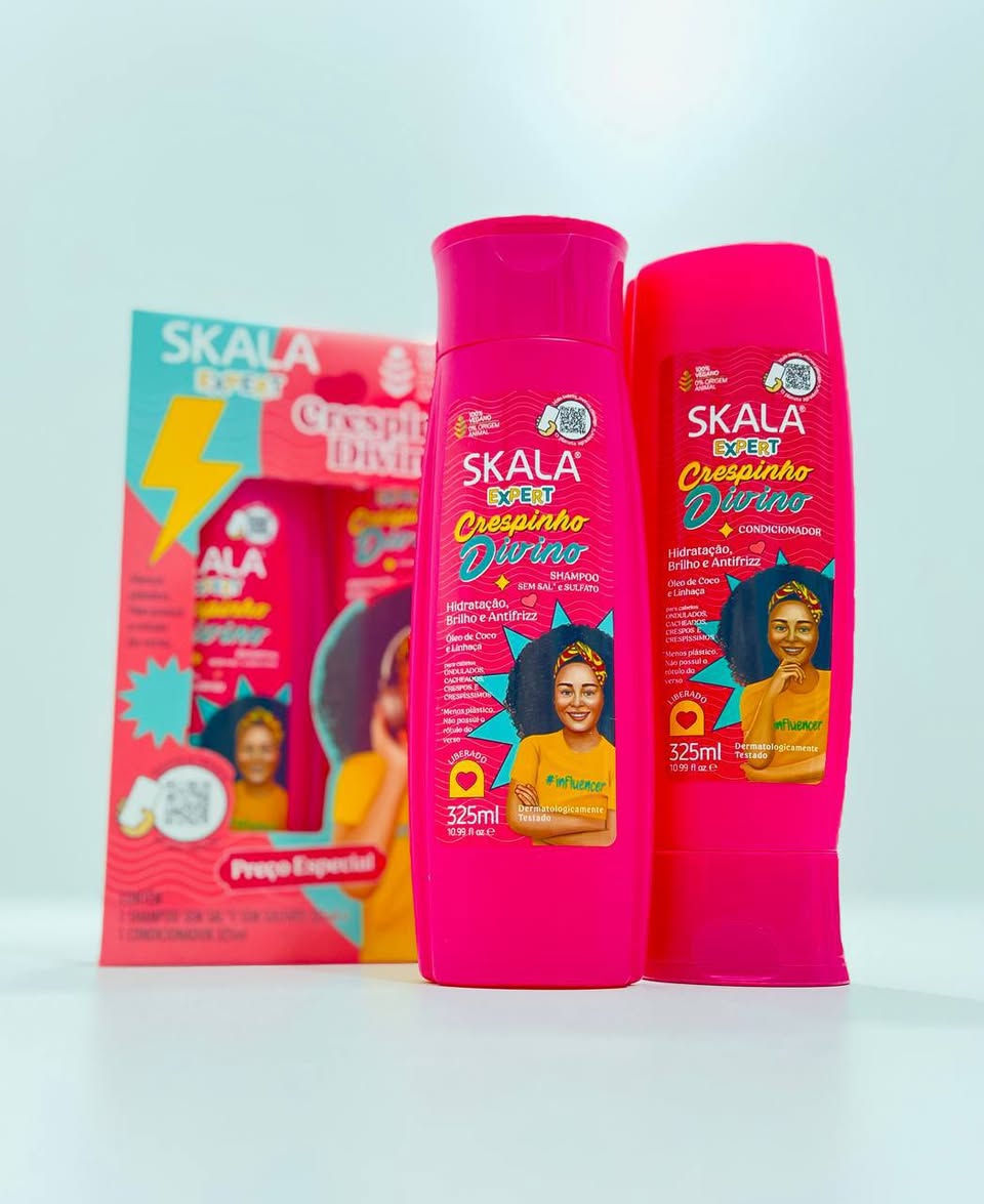 مجموعة الشعر من سكالا للاطفال  🌸 Skala Expert Crespinho Divino  مخصصة للعناية بشعر الأطفال المجعد والمموج 👧🏻💫
تتكوّن من شامبو 🧴 وبلسم 💧 (325 مل) لكل منهما.
 تركيبة لطيفة تنظف بدون تجفيف.
 ترطّب وتغذي الشعر بعمق.
 تفك التشابك وتقلل التجعد.
 تمنح تحديدًا ولمعانًا للشعر المجعد.
خالية من الكبريتات والبارابين والزيوت المعدنية 🚫 نباتية ١٠٪ 
تحتوي على زبدة الشيا 🧈، زيت الأرغان 🌰، والبانثينول (فيتامين B5) 💧
الشامبو: يُستخدم على شعر مبلل ويُشطف جيدًا 🚿
البلسم: يُوضع بعد الشامبو ويُترك 1–3 دقائق ثم يُشطف 💆🏻‍♀️
للحجز و الاستفسار مراسلة الخاص


**إذا كنت صاحب هذا الإعلان وتريد حذفه لأي سبب، رجاءا أرسل رسالة إلى الدعم الفني**