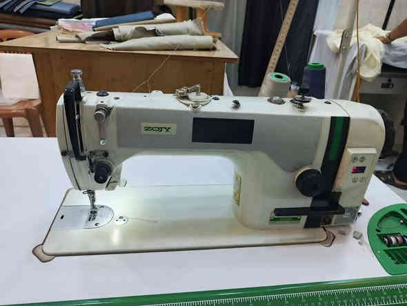 مكينه للبيع المكان موصل الزهور هاتف ***********
