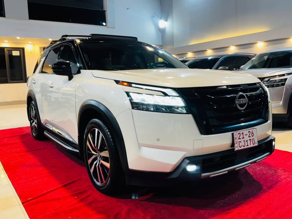﷽

2024
 NISSAN PATHFINDER PLATINUM.
من اعلى المواصفات 

اللون: ابيض سقف اسود

الموديل : 2024

نوع المحرك : 6 سلندر (3.5L)

عداد المسافه: 74. الف   مايل

الضرر: كما موضح بالصورة  بدون ايرباك 
صور الحادث + رقم الشاصي مرفقه في المنشور

بدون رقم وبشرط الترقيم ( اربيل - دهوك - سليمانية )

المواصفات: PLATINUM. 

فتحة بانوراما
داخل اسود 
سقف. اسود
داتا شو
كيج الكتروني
خمس كاميرات (360)
بصمه تشغيل
بصمة اربع ابواب
تشغيل عن بعد 
كشنات امامي تبريد
كشنات تدفئة 
ستيرن تدفئة 
كشنات كهرباء
رادار امامي
رادارات جانبيه
رادار خلفي
حساس خلفي
شاشه كبيرة
مانع انزلاق
كروز سرعه
هاند بريك بصمه
اوتو هولد
نظام ايكو نورمال سبورت
صندوق كهرباء
سعر 300$
7 راكب
وبقية مواصفات PLATINUM المعروفة 

العنوان :
كركوك شارع المعارض 
‏‎
معرض هشام الحمداني لتجارة السيارات ‏‎

‏‎للاتصال والاستفسار :
***********

***********

***********
