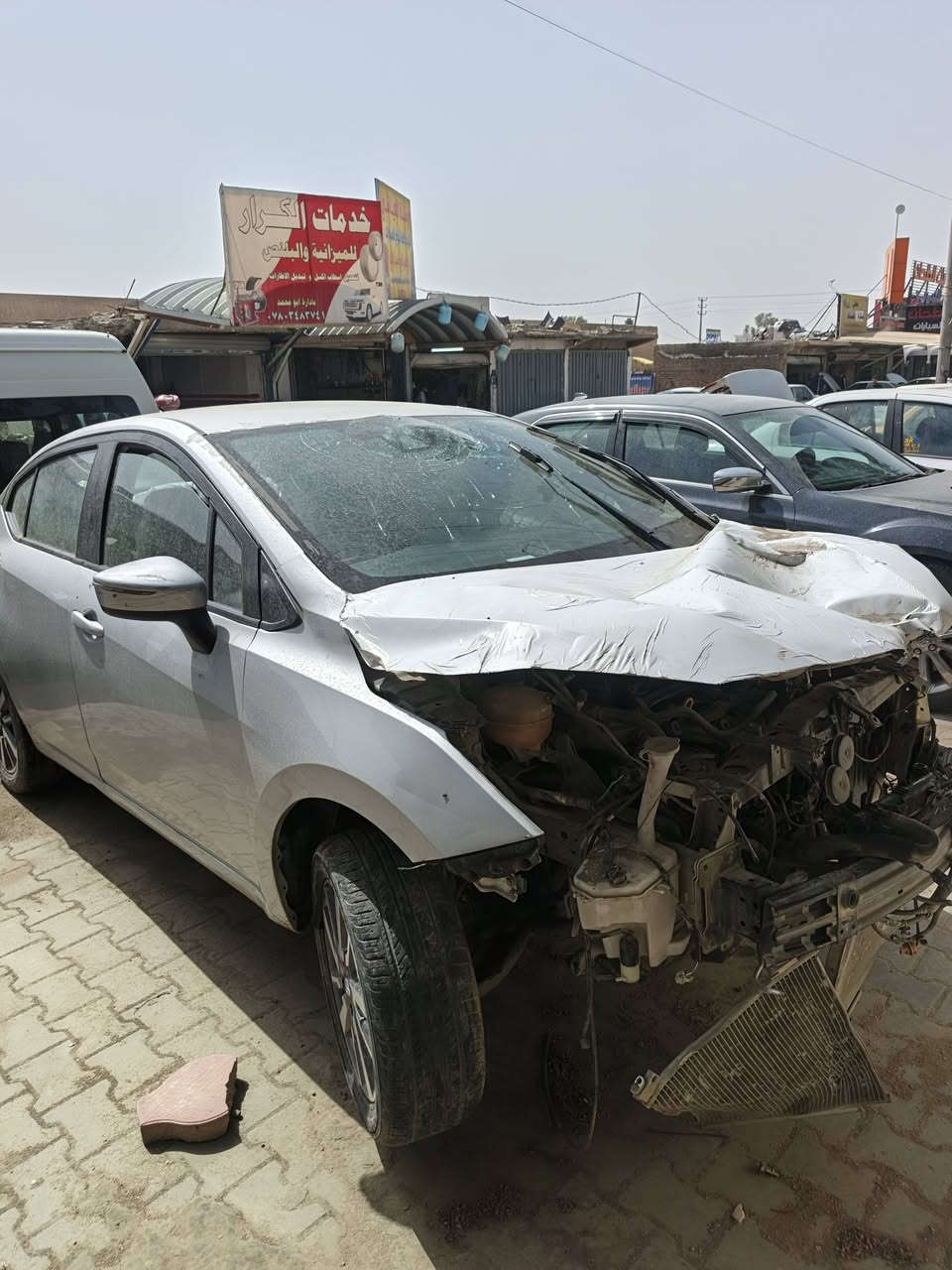 السلام عليكم
نيسان فيرسا 2021 
رقم قادسية معوقين بعدلها سنه وتفك 
ابيعها على وضعيتها (مطلوبة ٤ ورقات غرامه) 
السيارة كفالة كير ومحرك 
ماشية 60 الف فقط
مكاني نجف
قيم وشوفها وانطي سعرك 
***********
