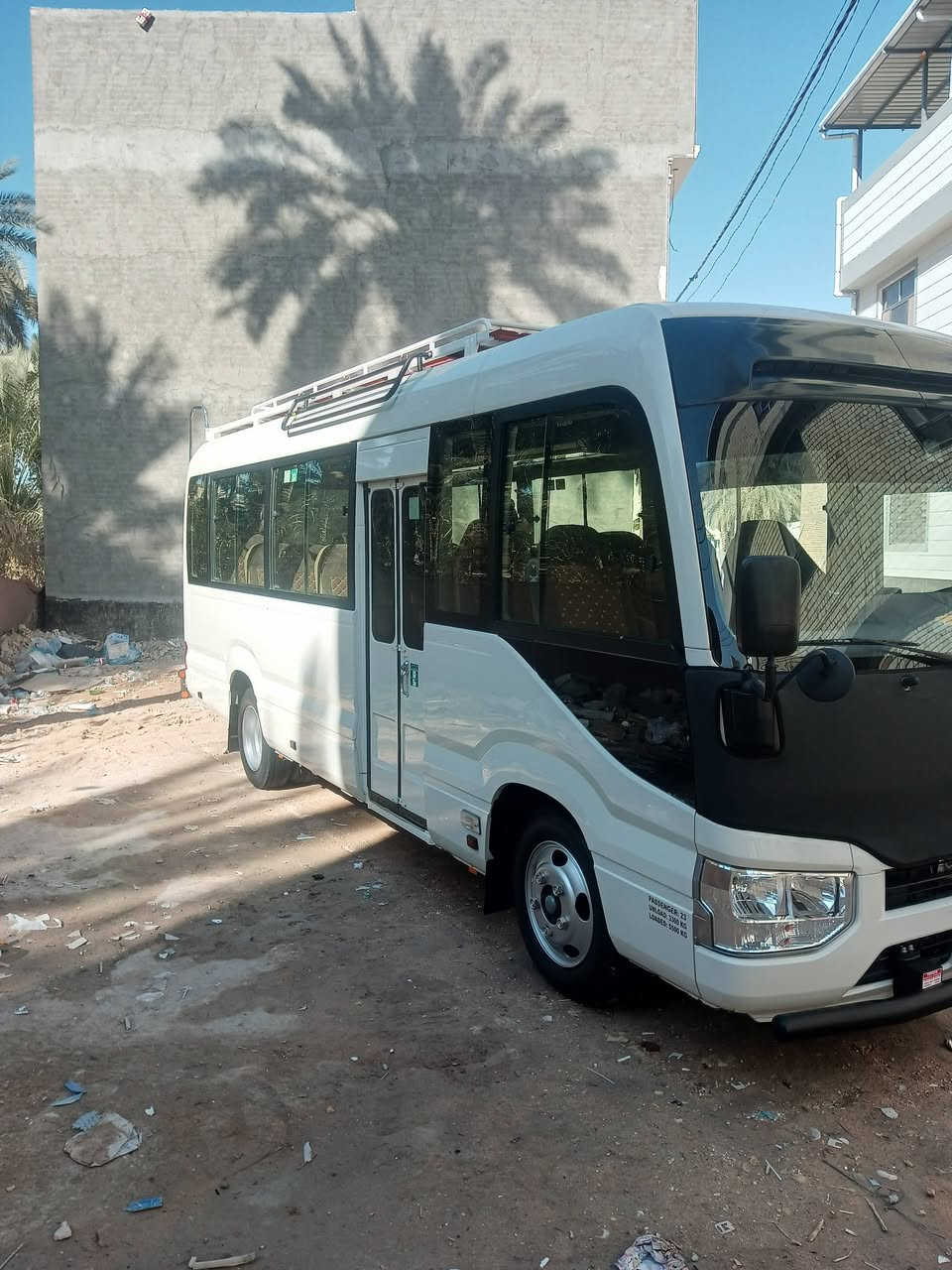 السلام عليكم كوستر للبيع موديل 20 مكفوله كفاله عامه دوشمه وسيبايه وقلاب ستاركس عصام ودروعه ونزالت وفتحت تانكي تبريد محور السعر540،،***********
