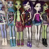 مونستر • جيل أول • اسعار مناسبة