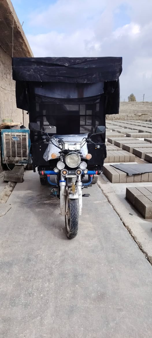 ٢٢ للبيع جديد شركة شخط مابيها محدثه ٢٥ تايرات جديد شرط محرك صاروخ ٢٠٠ السعر ١٧٥٠ بي  شراي تعال خاص مكاني كركوك الحي الصناعي ***********
