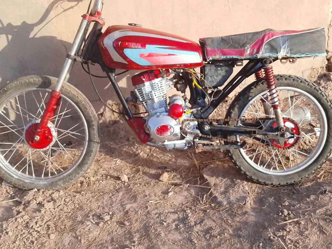 دراجه للبيع كلك سعر 275  مكفوله عن سرقه


**إذا كنت صاحب هذا الإعلان وتريد حذفه لأي سبب، رجاءا أرسل رسالة إلى الدعم الفني**