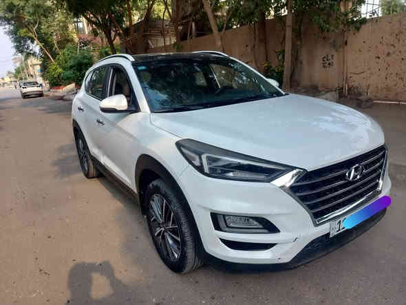 توسان خليجيه 
موديل 2020
فول مواصفات واحد على واحد 
حجم المحرك 2000دوش
السعر 218
مكفوله من الصبغ 
للاستفسار ***********السياره جديده بمعنى الكلمه الصويرة
