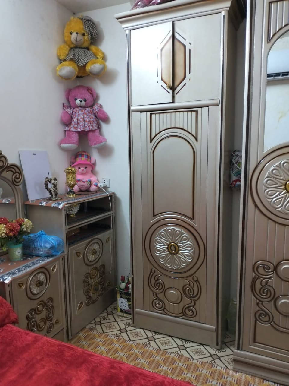 غرفه لبيع مدينه الصدر *********** سعره 800وبيه مجال لن محتاج بايعه
