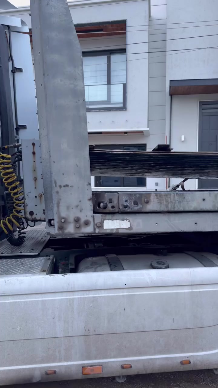 عربانه ي شميتز موديل ٢٠١٣منفيست تازه داخل بوه فول چنال بيلاد سحال ديسك گه وره تاقم تايه جديد ٢عددشانصي گلڤه نايز جديد ژ/م***********وه تساپ
