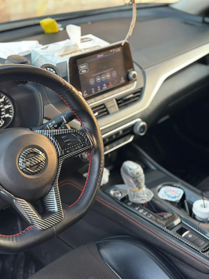 نيسان التيما SR23
معوقين بصرة ماشية ٥٨ الف
عليه ويل١٧ الويل الاصلي ١٩ موجود
رقم الشاصي والسونار وصورة الحادث خليتهه بالمنشور
السيارة بدون صبغ فقط بارد
السيارة نظيفة وجاهزة من كلشي
رقم التليفون ***********
السعر ١٦٣ ورقة
