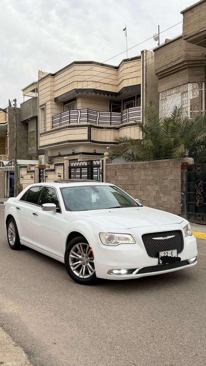 السلام وعليكم اوباما 2017 C وارد كندي كلين تايتل كفاله ضربه وصبغ وتبديل مكينه كير كفاله سنويه ورقم اربيل الجديد وكالة عامه بأسمي فول مواصفات برده خلفيه وخزن ميموري ماشيه 84 جديده السياره.
العنوان:بصره
رقم الموبايل:***********.
