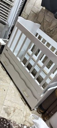 سرير اطفال • عمر يوم-٤ سنين • جديد