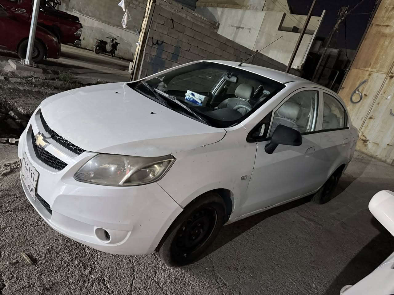 سلام عليكم شوفليت سايل موديل 2012 رقم أربيل شرط تحويل سنويه لحد 2027يعني باقي سنه ينتهي كير عادي محرك 16 تبريد ثلج ⛄️ بي ضربه خفيف من وره بي غرامه 4ورقه السعر 48 رقم موبايل ***********
ترا فلوس اويل ماكو هيج سعر تحياتي للجميع خادمكم اني
