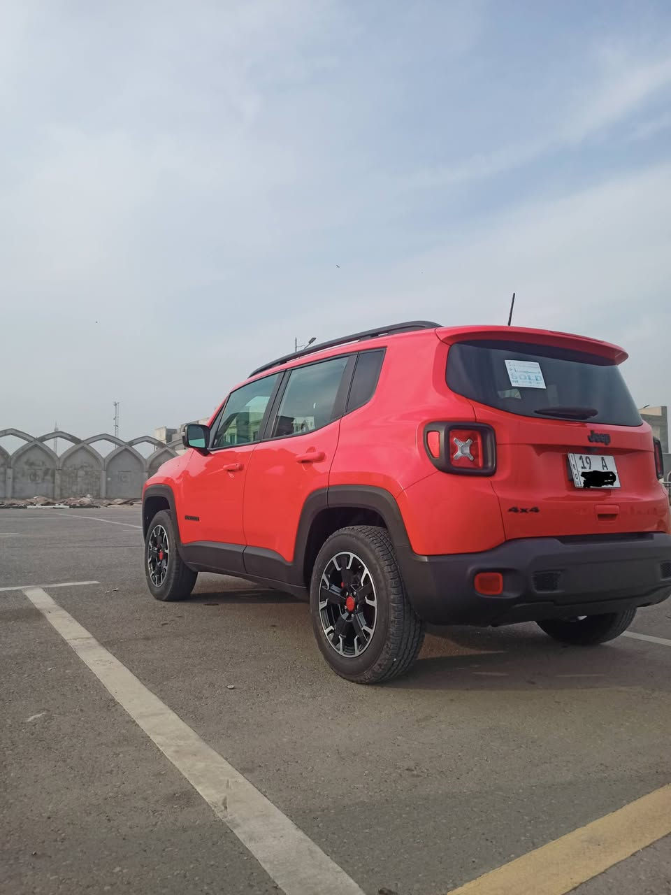 جيب رنيكيد موديل 2023 حادث بنيد وجاملغ مبدل نفس لون تيربو رقم كربلاء هزه جديده بصمة تشغيل.. شاشه تحديد مسار..فورويل 4×4دفع رباعي الجام وتو هندر بريك بصمه رادارات  امامي وجانبي كامره خلفيه نضم قيادة.. اوتو.. مانع نزلاق  ..مانع تصادم ..سيارة زيرو ماشيه 23.. السعر 148.. ***********
