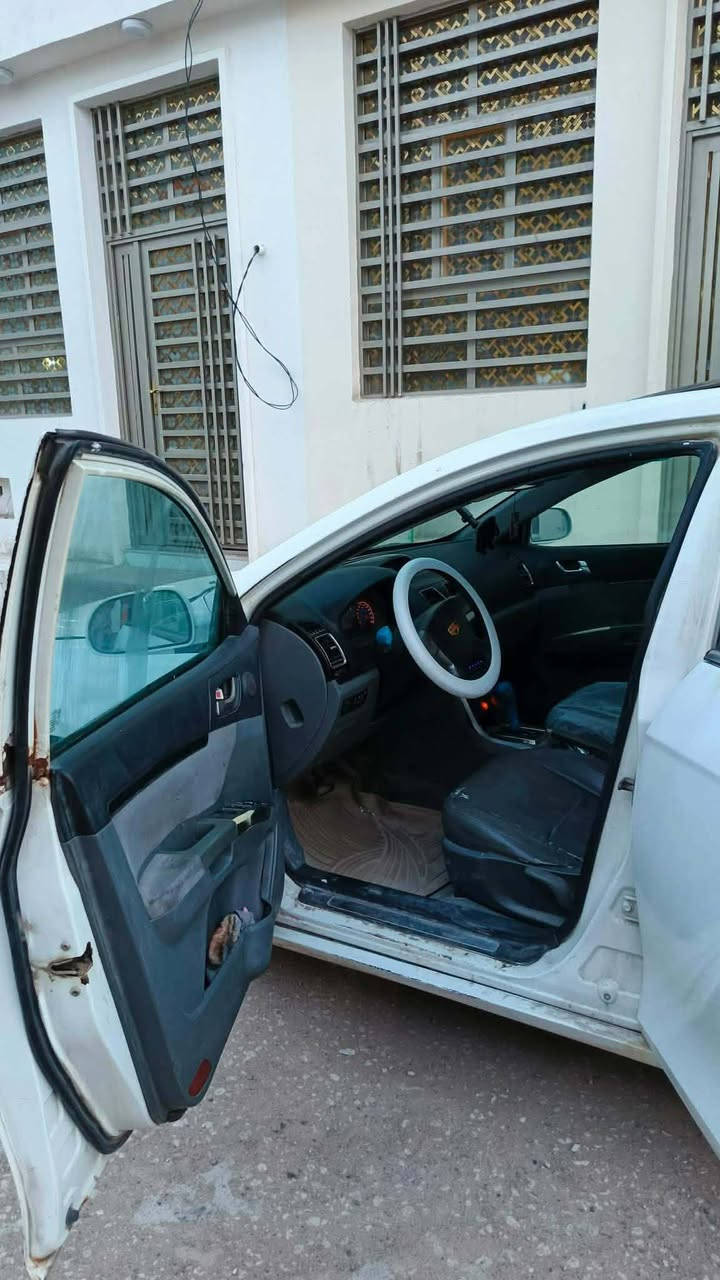 ام كراند موديل 2013
محور مكينه كورلا 
 
مكينه وكير مكفولات تبريد شغال  غرفه جديده   كشنات جلد 

السياره  وفتحة سقف وشاشه 

السياره بيهه مكانات خياس بسيطات تتعالج
 
بيه بارد جاملغ امامي وخلفي ومكانات صبغ تكحيل فقط

السعر48$وبيهه مجال حق الجيه

*********** 

العنوان النجف الأشرف
