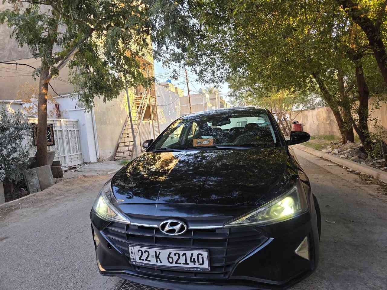 سلام عليكم عندي هونداي النترا موديل 2020 فووووول مواصفات سلايت بصمه كشن جلد كامره حساسات خلفي رادار جانبي وامامي  وتوقيف ذاتي  ويل كب  تحكم ستيرن بيهه جاملغ  سؤقه وحافت البنيد صبغ بدون دواخل وحته اليرباك رقم شمالي كير اي تي مكاني بغداد العامريه  سعر ١٢٢ رقمي  ***********
