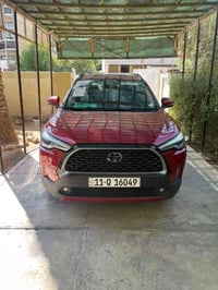 كورلا كروس بانزين فقط السيارة كشخة بمعنى الكلمة  ماشية فقط 39 موديل 20...