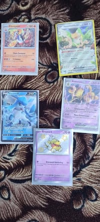 بطاقات بوكيمون • ٤٠ كرت • أصلي