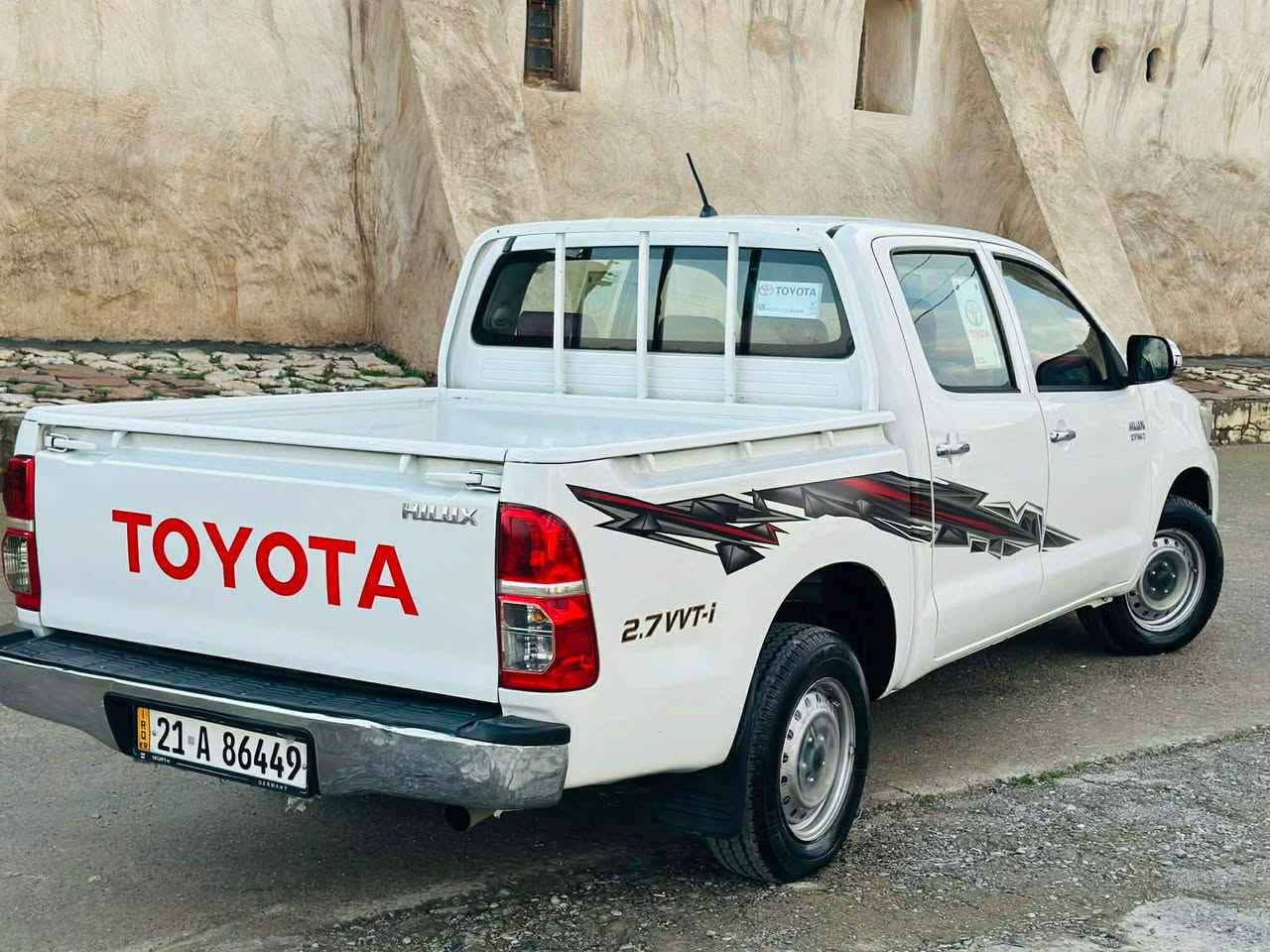 مەرزیە مۆدیل ٢٠١٣ نمونە لە جوانی بێ بۆیاغ گێڕو مەکینە بەشەرت نەکراوەتەوە ٢٢٠ هەزار ڕۆشتیە ڕەقەمی نوێیە سەنەوی بەسەر چووە توندوو تۆڵە چوار تایەی تازەی بۆ بەستراوە سعری ١٨٦ وەرەقە 
***********
*********** كويسينجاك, أربيل
