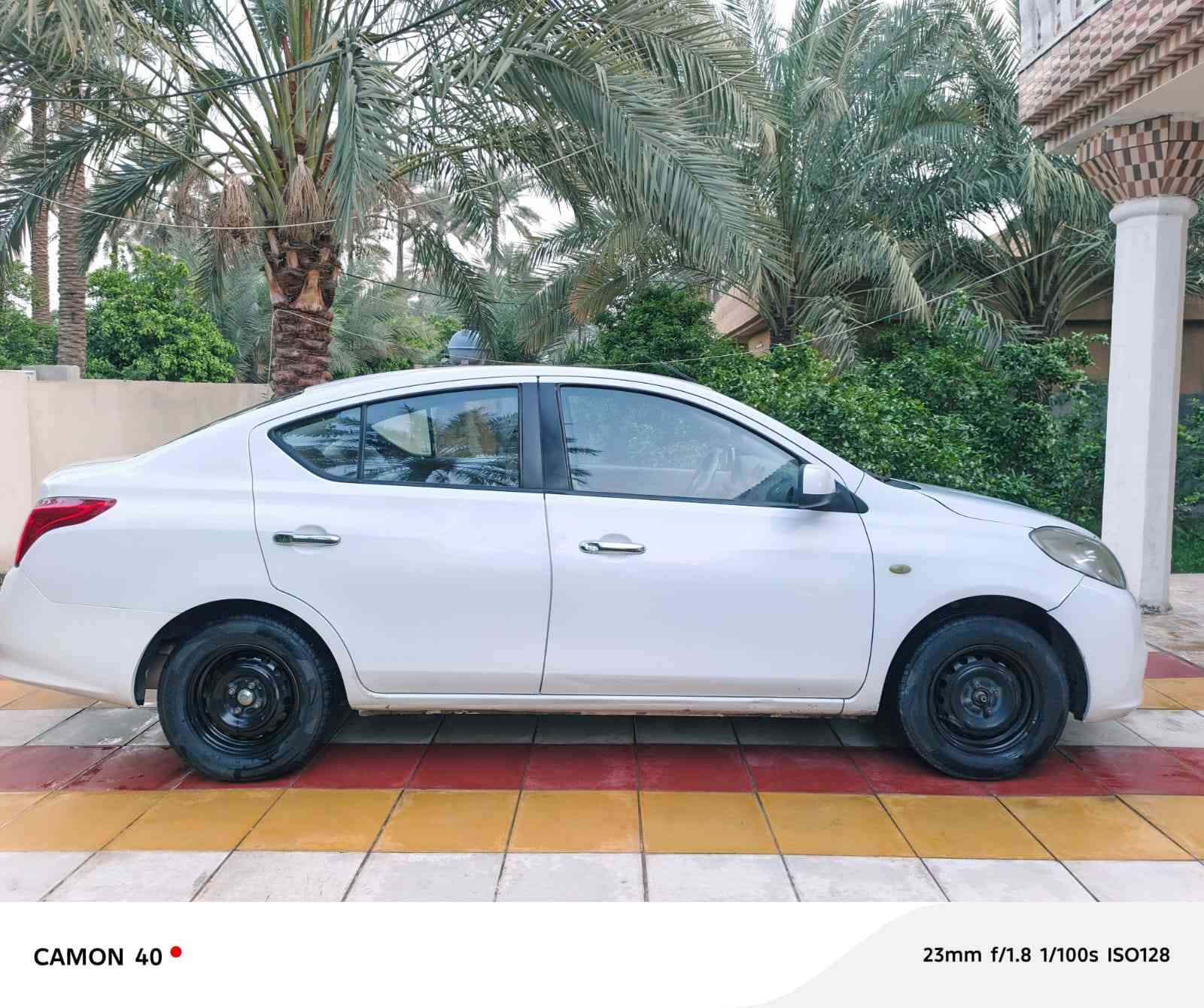 السلام عليكم 
للبيع سني هندي 2014 بيه ٣قطع صبغ موضح بالسونار ولباقي كله عل وضع شركه تخم تاير جديد 
شاشه كار بلي 
تبريد ثلج باتري جديد 
رقم انكليزي سليمانيه
سنويه ل2030
السعر ٩٠ ورقه وبيه مجال للطيبين
مكان سياره بغداد المدائن ‎*********** يوجد واتساب
