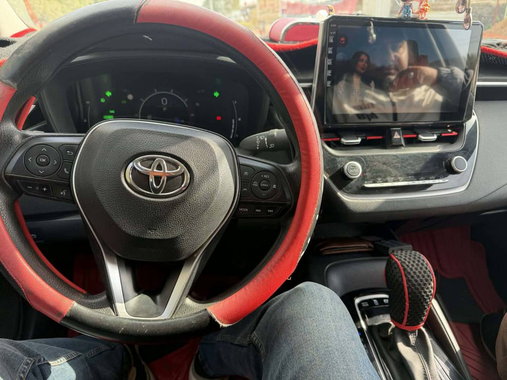 كورلا هايبرد موديل 2024 شكل الخليجي رقم بغداد السيارة بأسمي مداور بنفس اليوم محرك 1800 بصمة فتحة سقف اوتو هولد بصمة ابواب هاندبريك دكمة مقاعد جلد ماروني قرأة شارع ردار امامي مانع انزلاق مثبت سرعة كامرة دوارة محيطية فول DH وشاشة كار بلي السيارة فول مواصفات مكفولة كفالة عامة كير محرك من الصبغ والتبديل علما السيارة مشتغلهة كل الجام عازل حرارة ‎%‎99 وعازل صوت السبير مانازل السيارة مكانها بابل مركز المدينة الاتصال على الرقم     *********** السعر 152$ وبيهة مجال بسيط
