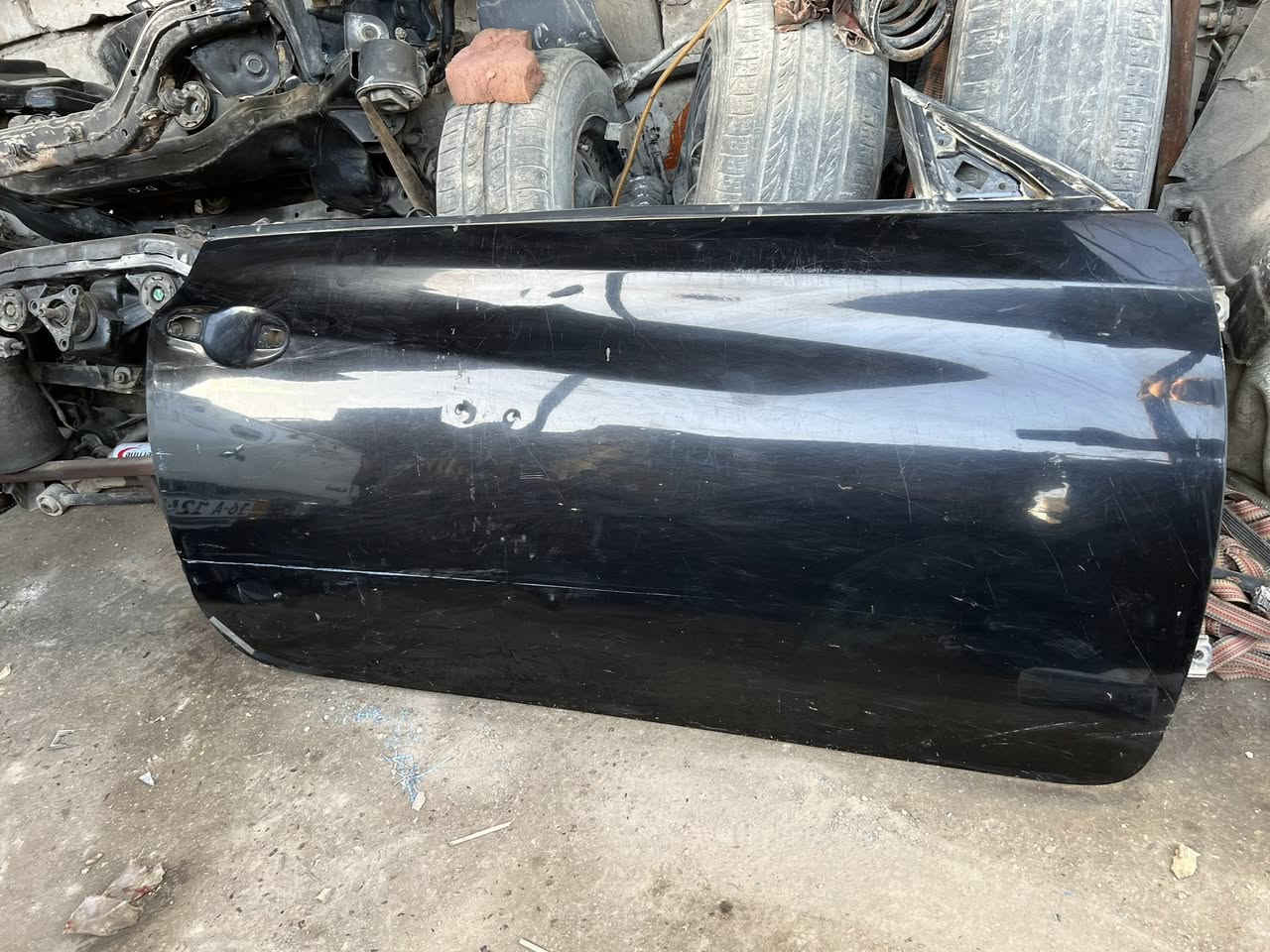 السلام عليكم
متوفر بيبان جه السايق و الصدر و الجامه و ماطور جام و جهاز قفل 
مكاني بالحله يوجد توصيل 
***********
واتساب او اتصال
