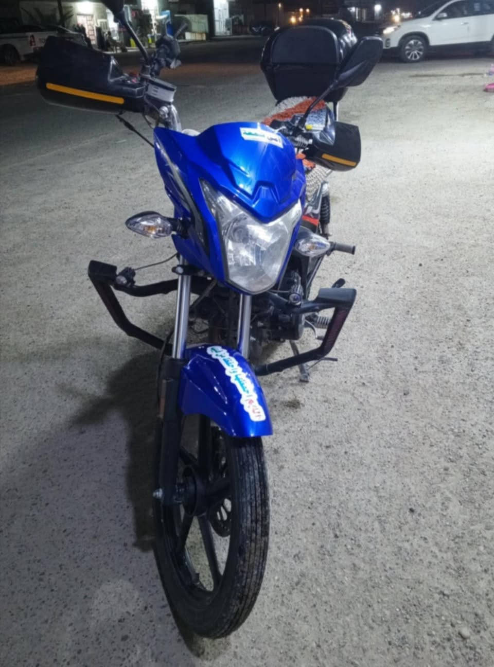 #للبيــع
سايم موديل 23 مسجل تحويل مباشر محرك بلادي مكانــه/رمــادي


**إذا كنت صاحب هذا الإعلان وتريد حذفه لأي سبب، رجاءا أرسل رسالة إلى الدعم الفني**