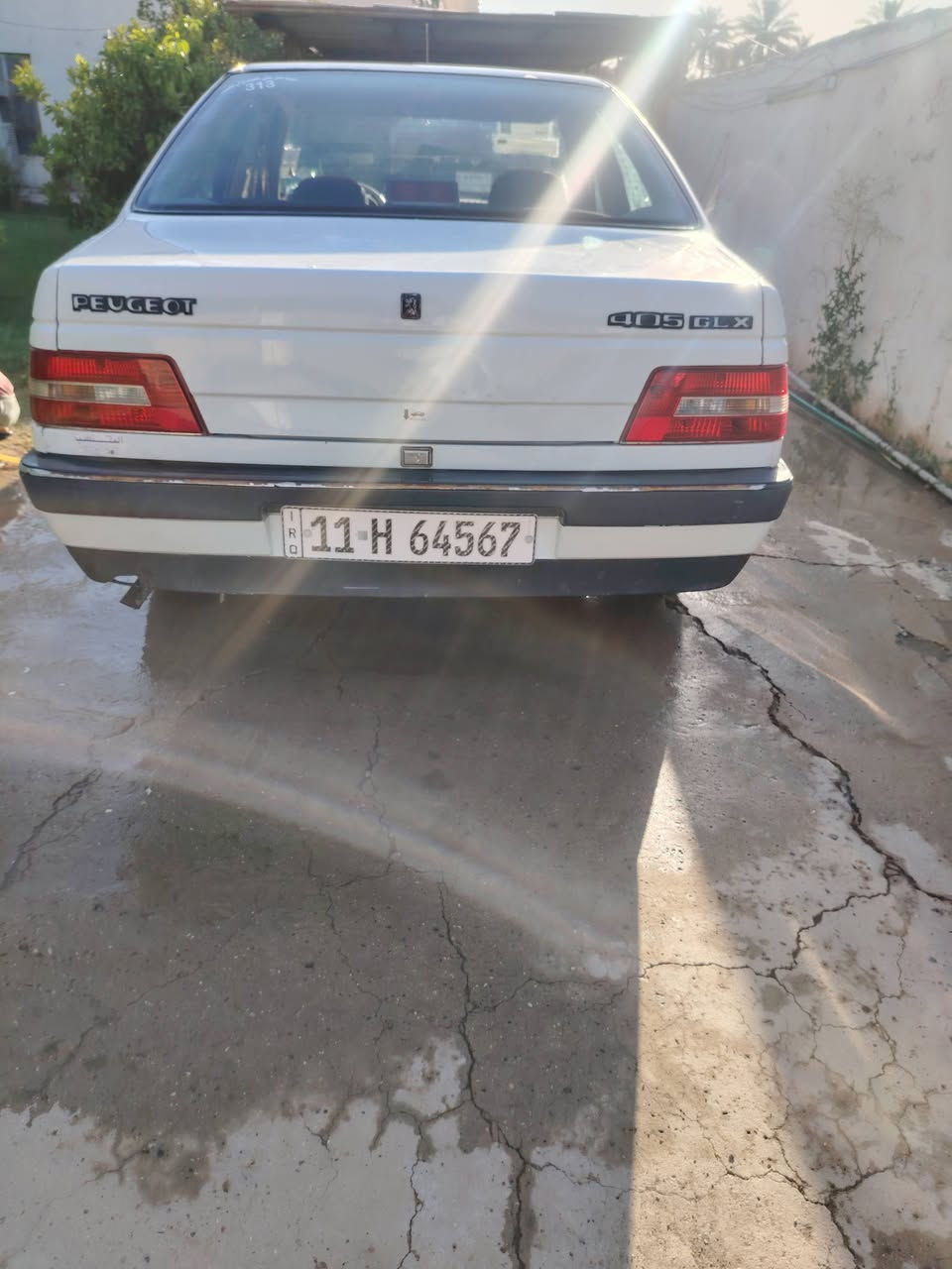 يبجو glx موديل 2010  للبيع 
سياره مكفوله لاضربه لاتبديل 
السعر 42 وبيها مجال 
*********** مكان سياره الزعفرانيه
