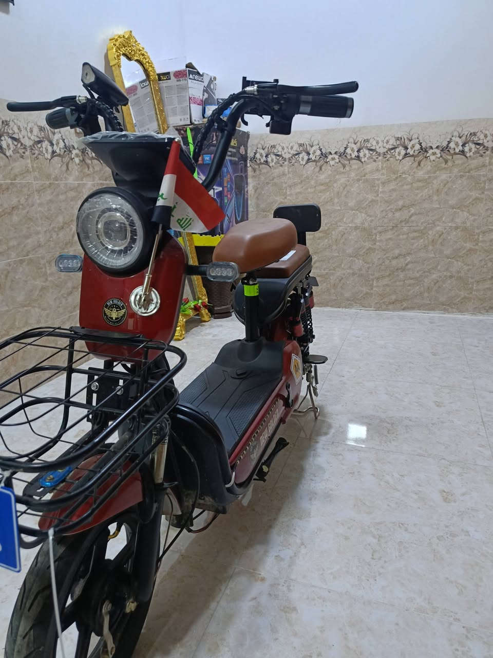 السلام عليكم ماطور حجم 14 للبيع فول مواصفات سرعه 99 تثبيت سرعه ومانع سرقه ودبل اشاره وقفل دسك يعوزو باتريات فقط مكاني موصل للاسفسار *********** فقط وتساب

