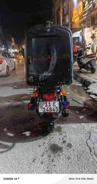 السلام عليكم شباب دايوان موديل2023

ماشيه 22 الف الدراجه نضيفه الي يريد يشوفهة مكاني بغداد الاعظميه رقم الهاتف ***********
