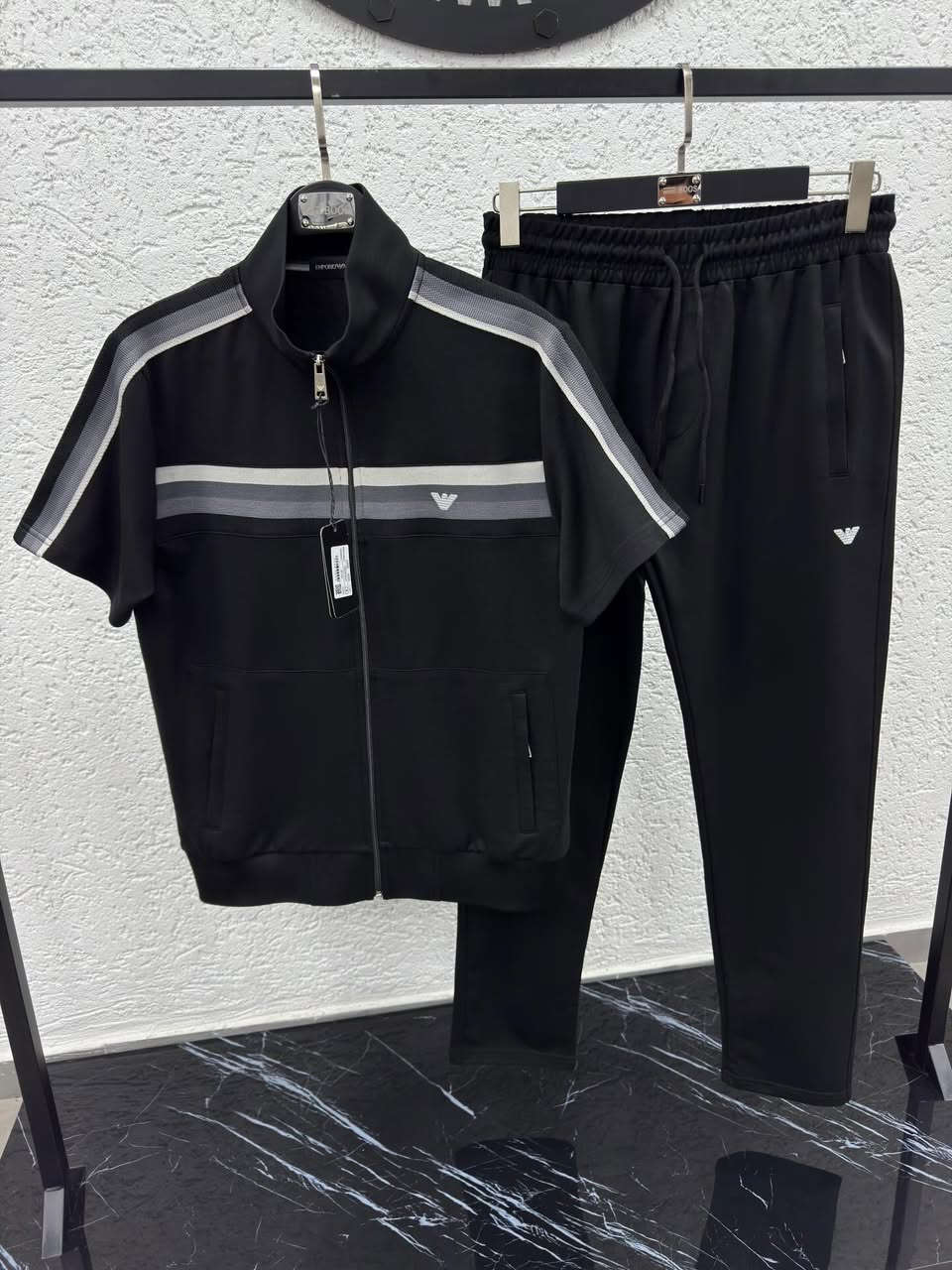 � بداية الموسم الصيفي وصلت 🔥

لكل اللي طالبين الجديد والمميز 👌
وصلت تشكيلة التركسوت السحاب
ماركة مميزة وخامة قطن تركي أورجينال 🇹🇷

✨ جودة عالية
✨ تصميم فريد وأنيق
✨ راحة وأناقة بكل وقت

لا تفوتكم بداية الموسم الجديد
كل شي حلو وجديد بانتظاركم 👕🔥

متوفر الآن… الكمية محدود


**إذا كنت صاحب هذا الإعلان وتريد حذفه لأي سبب، رجاءا أرسل رسالة إلى الدعم الفني**