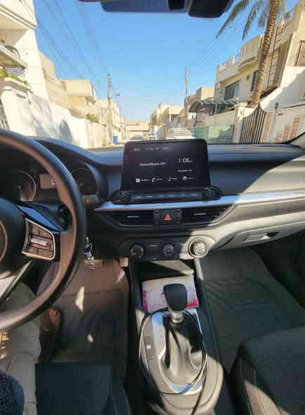 يا الله
كيا فورتي 2024  (فئة LX)
سعه المحرك : 2000 سي سي – بنزين – 4 سلندر
الوارد :وارد امريكي (جملغ الأيمن والايسر  تبديل )بدون لغد ولا شاصي والتصليح درجة أولى الله شاهد وين ميعجبك اخذها وغراض وكالة تفصيخ مو تجاري واسئل على اسعار الغراض
 ماشيه(٤٥٠٠ يعني زيرو) 
اللون الخارجي : فيلي
اللون الداخلي : قماش اسود ورصاصي
المواصفات:
•ويل كب 
•شاشه 
•سستم ايفون
•كامره  خلفية و كامرة أمامية تحديد مسار ورادار
• قياده ذاتيه  
• تحكم ستيرن
•مثبت سرعه
• بلوتوث  
• السيارة على وضع الشركة
٠ دخول جديد رقم فحص مؤقت
جميع المواصفات موضحه بالصور
موقع السياره : بغداد 
(السعر ١٦٧٠٠) علما السياره (بأسمي الشخصي) والي ما عاجبه السعر الله يرزقه بالاحسن والسوك متروس سيارات 

للاستفسار (***********)متوفر واتس اب
