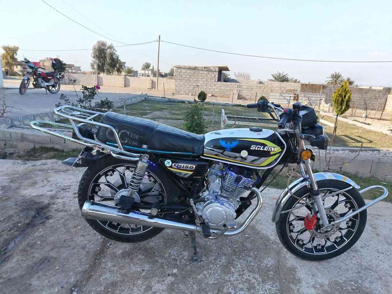 سلام عليكم للبيع سولنك باب اول وزن ثقيل سلف 5كير موديل 2024 محرك ما مفتوح شرط كهربيات نشرات فول رزانه سرعه فول ما بي كل عيب كلا علا بلادي منفيس سويج بلادي محرك150cc السعر ٥٨٠ شراي اتصل مو شراي لا تعبني ***********
