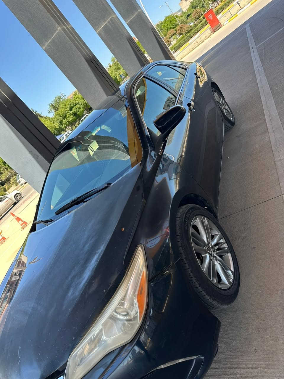 CAMRY LE 2017
***********☎️
تویوتا کامری امریکی مودیل ٢٠١٧ مواسەفات LE سەیارەکە ڕەنگی ڕەشی درۆزنە کاڵبونەوەی نییە سارد و شوختی نییە سەنەوی تازەیە تایەی تازەیە گێڕو مەکینەی نەکراوەتەوە دەنگی دیجیتاڵی نییە،جامڵخ بۆنید دەرگای سایەق بۆیاخە شانصی و ئیرباگ بەشەرت ناو گرتن بەشەرت
مواسەفات…
شاشە
کامیرا
تحدید سورعە
سوکان ڤۆلیۆم
کوشن کارەبا
گێڕی ئۆتۆماتیک و عادی
ئاوێنە کارەبا
سەیارەکە بە ناوی خۆمەوەیە تحویل و وەکالەت بەشەرت،نوقسانی نییە
ڕەقەم شانصی: 4t1bf1fk0hu632051
ناونیشان سلێمانی
💵سعر : 132 $ معامەلەیەکی کەمی تیایە
*********** واتساب
