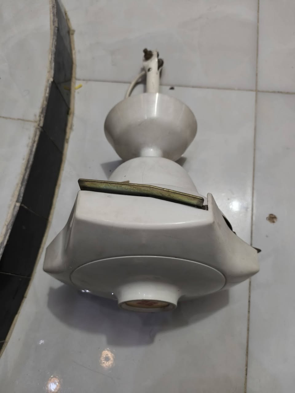 ساحبات نشنل ٦ انج او مروحه سقفيه نشنل بلور ماكيتا ياباني السعراتصال او خاص *********** بغداد الرصافه
