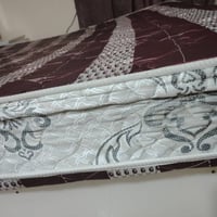 دوشك نفرين للبيع كلش نضيف سعره ٧٥ الف مكان الدوره 07763685118 واتساب