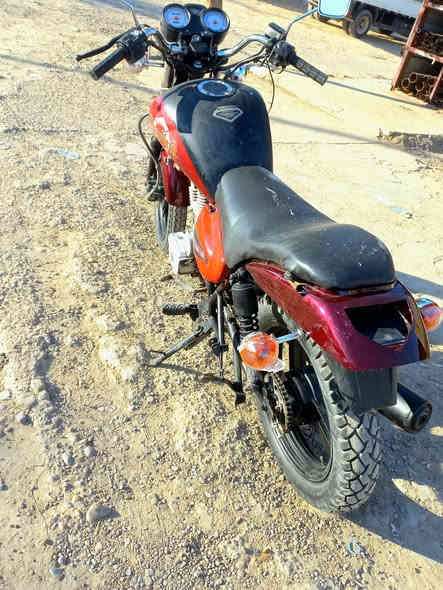 موطور للبيع مكينه ناعم كلش ونشطه فقط الكير ٣ مايجي كهربائيات شغله سلف لايت هورن اشاير جدد عايزهن ربط رايده ب 350 وبيه مجال اتصل وتدلل ***********
