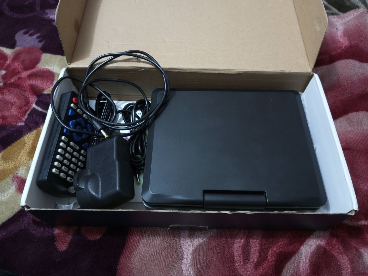 ديفيدي شاشه حجم صغير شحن مع كافه ملحقاته السعر ٣٠ الف


**إذا كنت صاحب هذا الإعلان وتريد حذفه لأي سبب، رجاءا أرسل رسالة إلى الدعم الفني**