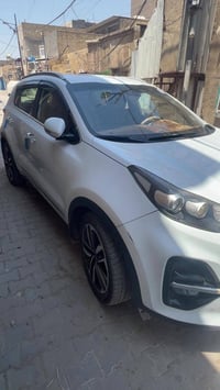 متاح كيا سبورتج  مديل ٢١ ماشيه  ١٢٠ كيلو  بيع مستعجل  07710532600 مكان...
