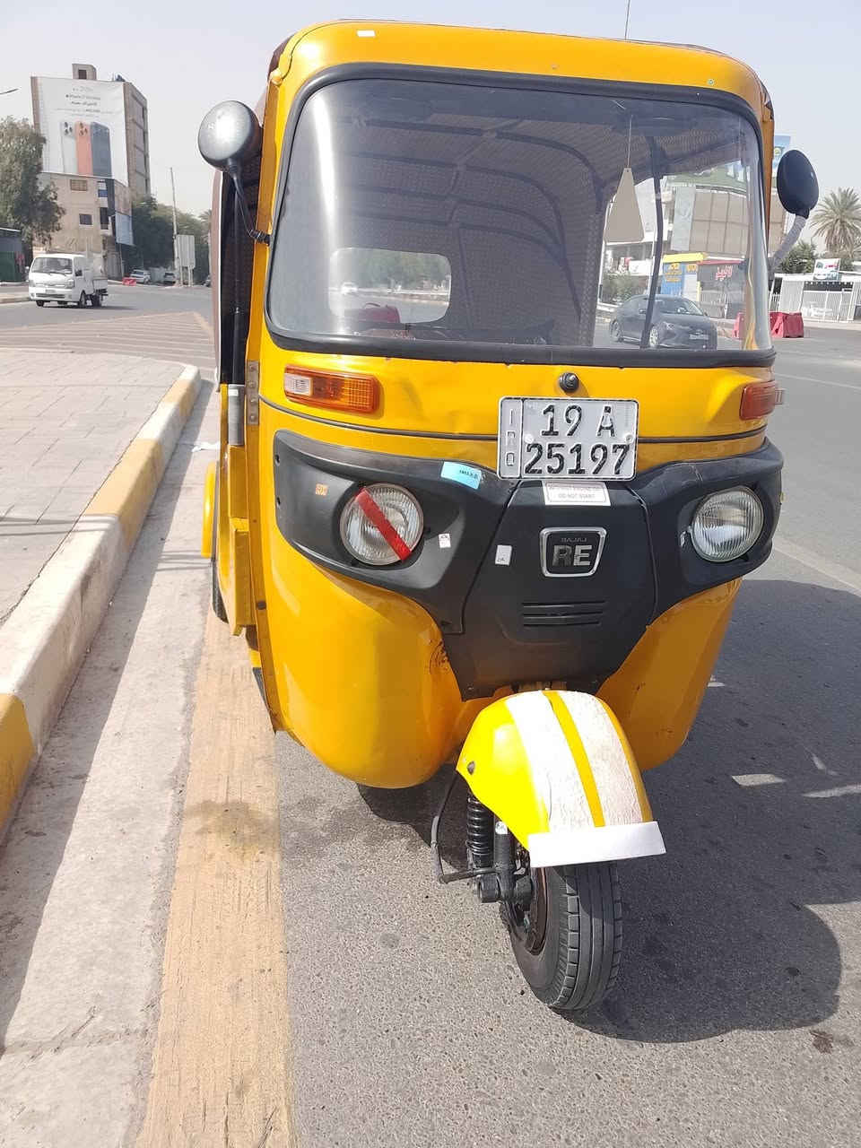 سلام عليكم ورحمه تكتك 2020 شهر 12 كفاله عامه بيهه بس دوس من الصبغ والمعجون التكتك نضيفه كلش السعر 7500 وبيهه مجال بسيط الرقم *********** العنوان بغداد الشعله اتصل ودلل
