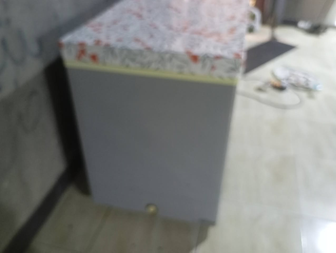 للبيع مجمد شغل 14قدم
سعر 150 رقمي *********** 
متوفر واتساب نتصال
