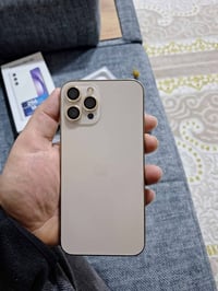 آيفون ١٢ برو ماكس • ٢٥٦ جيجا • شاشة مبدلة