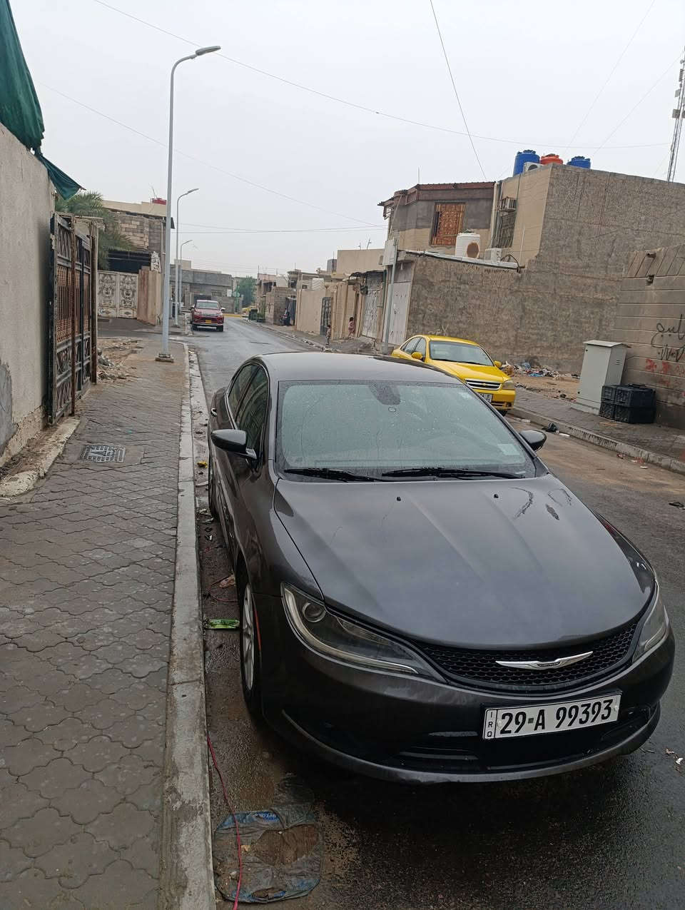 السلام عليكم
كرايسلر c200 للبيع 
فئة S موديل 2015 مكينه 2400 لون فيلي سياره داخله تخريب بدون حادث 
هناا صاير بيها حادث جاملغ خلف السائق صورة الحادث ب المنشور 
ماشيه 192الف كيلوو مو ميل كشن سائق كهرباء شفتات وره الستيرن كير S شاشه جبيره كيجات أوباما كشنات تدفئة 
تايرات جدد لايت زنون كشافات مكانها البصره الزبير سعرهاا 
110وبيها مجال للاستفسار ***********
