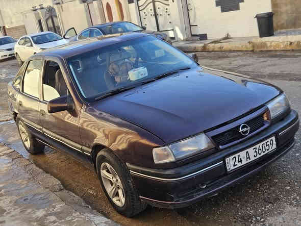 اوبل موديل 94 محرك 18
سعر 40 $ قفل رقم و سنوي جديد كوبونا گەدا 
جیێ وێ شیخان .
رقم تلفون ***********.
