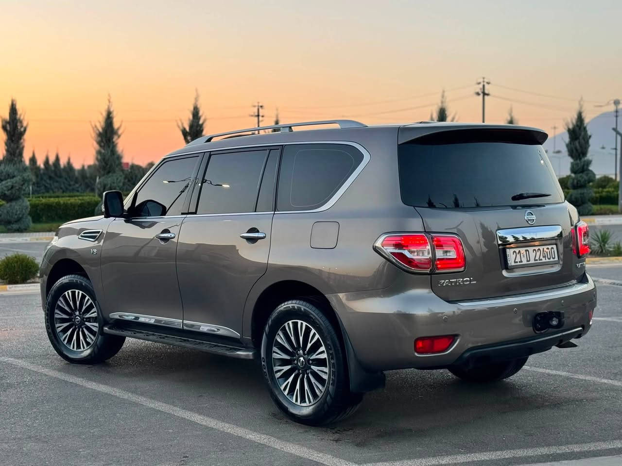 سيف العرب 🇯🇵
سيارة محسن محرك صغير مرغوب 
‏NISSAN PATROL  PLATINUM 2014💎
‎ شى  تحفة و جديد  ماشاالله 📦📦📦📦📦سياره احلى من صوره حيل نضيفة     
بلاتينيوم اعلا فئه فول فول محرك8 سلندر  محرك مرغوب 
موديل 2014  وارد خليجي وكالة سردار
                       سعر ( 243 ) $  💰 ورقة بيها مجال 

سنوية و هزة كلة جديدة ( 2031 ) _ رقم سليمانية الدولي
           ماشي ( 139 ) الف كم حقيقي 
                                                             💎المواصفات-
                                                              
‎  • نظامABS
‎• مساعد الفرامل barke assist
‎• نظام المحافظه على المسارVSC
‎• نظام توزيع قوه الفراملEBD
‎• نظام مساعده التسلق
‎• نظام مانع انحدار
‎• حساسات اماميه 
‎• حساسات خلفيه 
‎•رادار امامي
‎. كامرة 360 درجة 
‎•ثلاث شاشات 
‎•شاشة كبيرة لمس   
‎• نظام نقطعه عمياءblind spot  
‎•ثلاث وضعيات قيادة  ثلجي-صحراوي-وحل-جبلي 
‎• مثبت السرعه 
‎• فتحه سقف 
‎• دخول بواسطه مفتاح ذكي(بصمه)
‎• شاشات بظهر المقاعد الاماميه 
‎• كشنات كهربائية
‎•كشنات تدفأة تبريد
‎• مرايا الجانبيه كهربائية 
‎•اشاير با المري 
‎•تحكم وضعيات الستيرن كهربائي
‎• ثلاجه 
‎• تحكمات استيرن فول 
‎داخل صاج ملكي
‎تبريد ثلاث قطع
‎جنطة كهرباء 
‎تشغيل عن بعد
‎وهواي بعد بيه مواصفات بالعافيه على الياخذه
                       
الملاحضة ____  بيها صبوخ نوص جاملخ خلفي _ شبرين باب بيدون دواخل  بس كلير علمود شخط

‎مكان السيارة سليمانيية 📍
-للستفسار التصال  الرقم  📞
( *********** )
                                                          (*********** )

سعر (  243 ) 💰 ورقة بيها مجال
