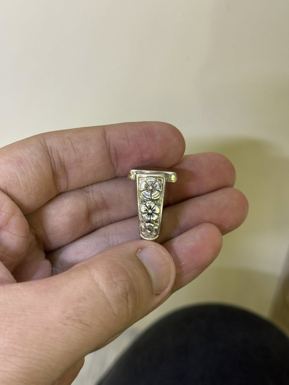 السلام عليكم تحفه عقيق يماني مخطوط صياغه ثقيله السعر خاص


**إذا كنت صاحب هذا الإعلان وتريد حذفه لأي سبب، رجاءا أرسل رسالة إلى الدعم الفني**