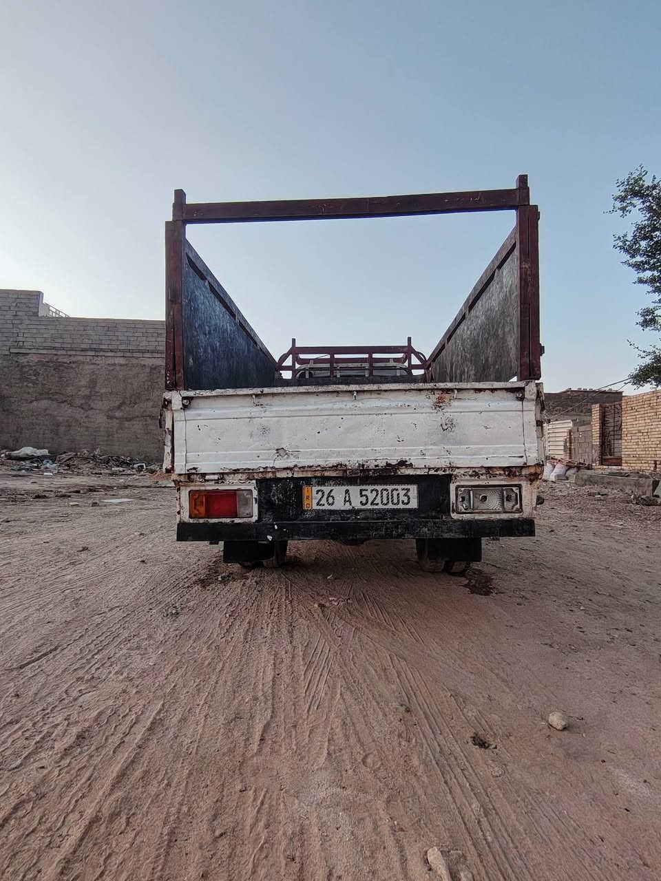 السلام عليكم كيه حمل مديل 94 رقم صلاح الدين انكليزي تحويل مباشر السعر 40 وبيها مجال
***********
