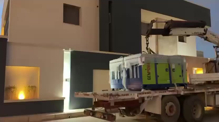 ⚡ تسليم عدد (2) مولد كهربائي بقدرة 44 ك.ف.أ في مدينة بنغازي

♥️ 10 لايك 👥| 🔁 شير 200 🧡 👥| 🏷 Tag 20×6 👥🗣️

ضمن جهودنا المستمرة في دعم المشاريع وتوفير حلول طاقة موثوقة في مختلف مدن ليبيا 🇱🇾
تم بحمد الله تسليم عدد (2) مولد كهربائي بقدرة 44 ك.ف.أ لأحد زبائننا الكرام في مدينة بنغازي.

تأتي هذه الخطوة في إطار حرصنا على تزويد عملائنا بحلول طاقة عالية الاعتمادية، تضمن استمرارية التشغيل واستقرار الأعمال في مختلف القطاعات.

🔧 تتميز المولدات بـ:
• أداء مستقر تحت مختلف الأحمال
• كفاءة عالية في استهلاك الوقود
• تصميم مناسب للتشغيل المستمر
• توفر قطع الغيار وخدمة ما بعد البيع

🤝 نتقدم بجزيل الشكر لزبائننا الكرام على ثقتهم المستمرة في شركة البيرق الماسي، ونسأل الله أن يبارك لهم في مشاريعهم.

⸻

ALBAYRAQ ALMAASY Co. Ltd
Generator | Cables | Transformer
Integrated Power Solutions

📱 0922190992
📱 0912190992
📱 0942190992

🌐 www.almaasy.com
📧 info@almaasy.com
📍 Tripoli – Libya 🇱🇾


**إذا كنت صاحب هذا الإعلان وتريد حذفه لأي سبب، رجاءا أرسل رسالة إلى الدعم الفني**