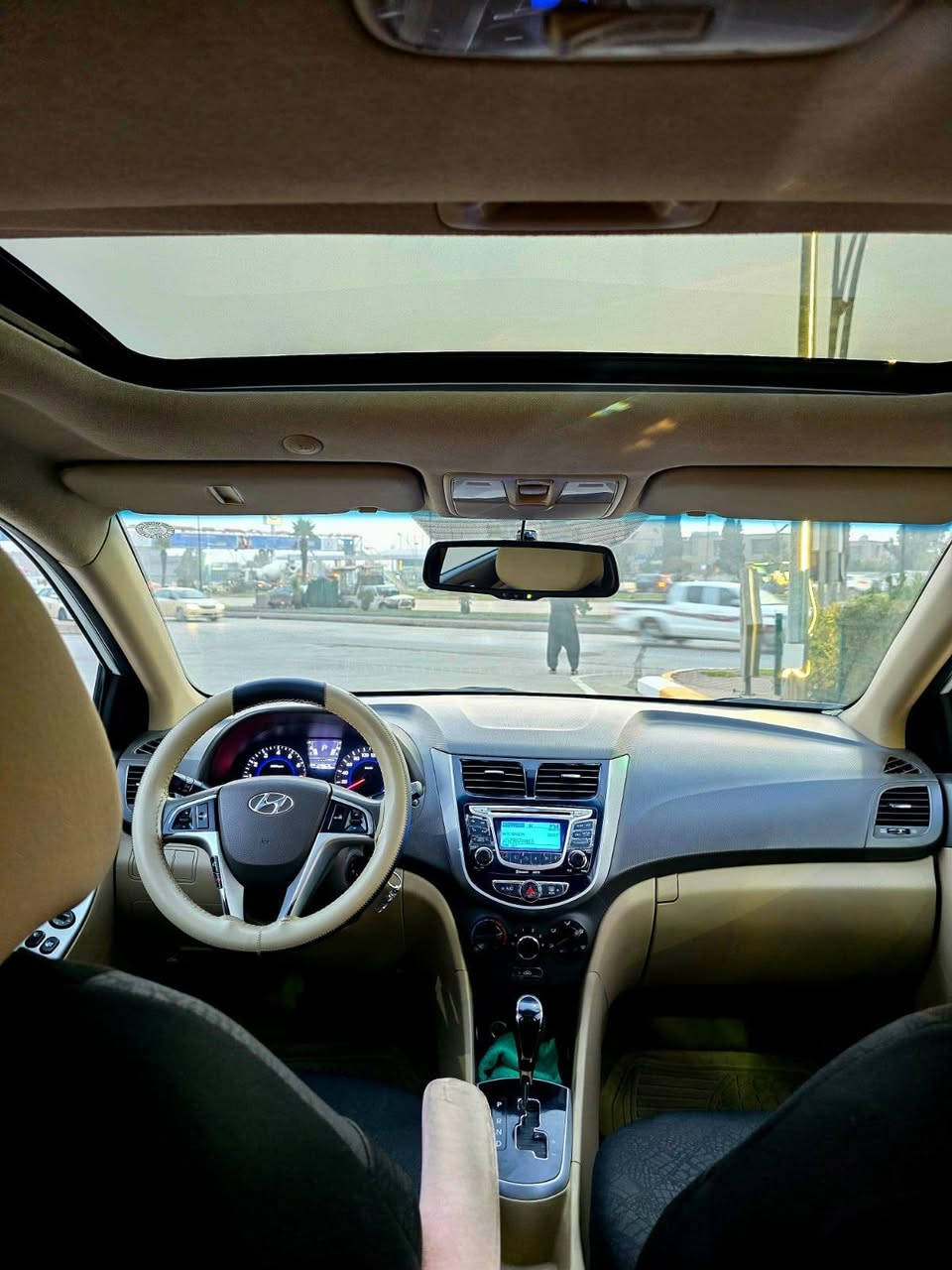 هۆندا ئەکسێنت  2012 فول مواسفات
سپی بەفری
سەقف سڵاید
سوکان ڤۆلیۆم
پێنج ویل کەپ
مەکینە گەورە
حاسەو کامێرا
 نموونە لە جوانی وپاکی
هیچ مەسرەفێکی تێدانیە

سعر لە کۆمێنت داوابکە ڕاستەخۆ بۆت دیت 📩 

گێر و مەکیەنەی بەشەرت
هیچ کێشەیەکی تێدا نییە
وێنەی سۆنەرەکەیم داناوە

ژمارەی خاوەن 
***********
***********
