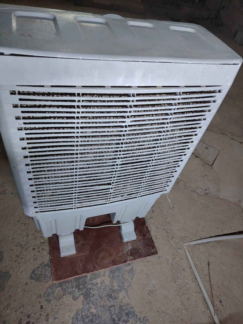للبيع شرط النضافه شرط الشغل الوجهيه موجوده السعر 125 وبيهه مجال الاتصال على الرقم *********** واتساب
