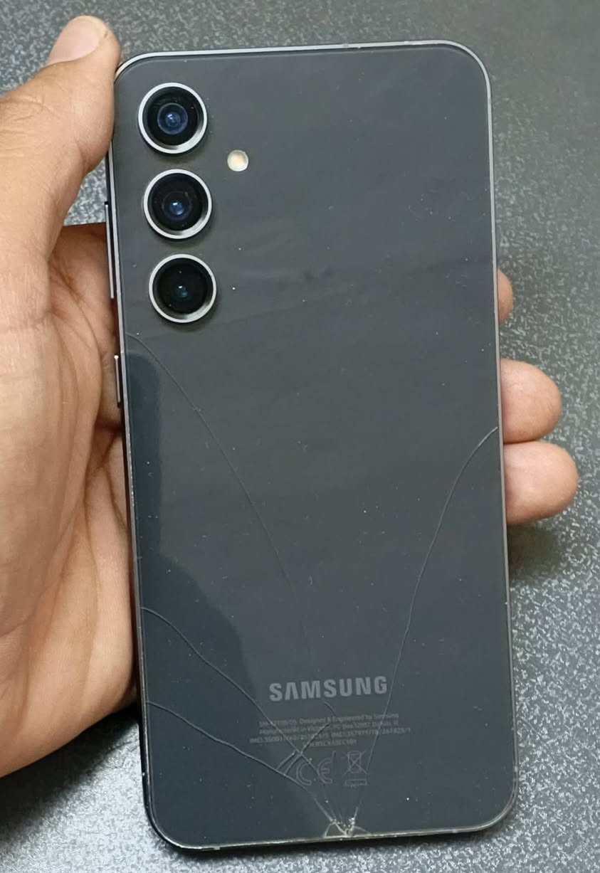 للبيع
Samsung S23
حجم الشاشه 6.4 ( 120Hz )
كامرة ( 50-12-8 )
ذاكرة (256)
رام (8)
معالج ( Exynos 2200 )
بطارية ( 4500 ) شحن ( 25w )

للتواصل ( *********** )
