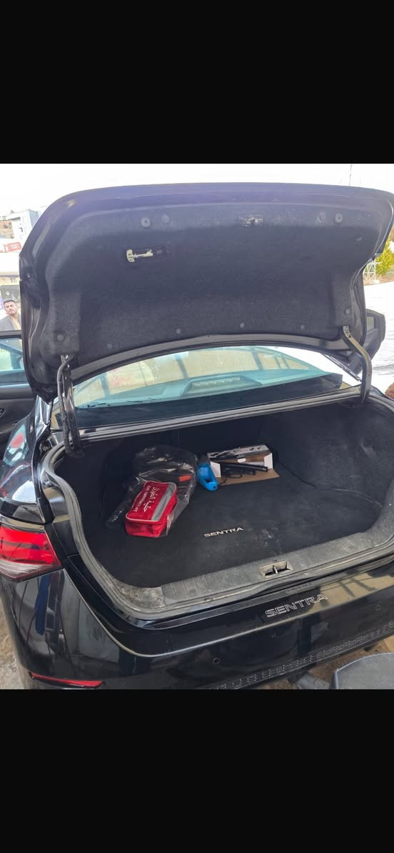 نيسان سنترا 2021 للبيع ومراوس
موديل 2021
مواصفات:S
بصمتين2
ابواب بصمة
تشغيل عن بعد
شاشة
رادار امامي وخلفي
كاميرة
حساسات
تحكمات ستيرن
گير ومحرك شرط وضع الشركة 
حجم محرك:2000
سيارة ماشية 98Mi
سيارة بدون حادث فقط طخة بل جاملغ امامي ومبدل
بدون دواخل وشاصي ايرباك بردة فقط مرجعين شركة
جاملغها القديم عندي موجود فقط طخة
سيارة رقم دهوك تحويل شرط
للبيع ومراوس 
سعر:136ومجال
مكان سيارة زاخو
واتساب :***********
